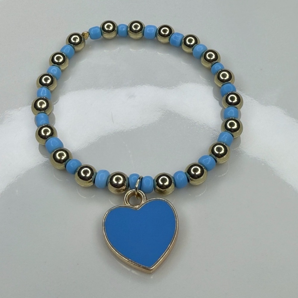Chic Blue Heart Charm Bracelet with Gold Accents